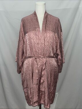 Victoria's Secret Mauve Satin Jacquard Kimono Robe with Tie